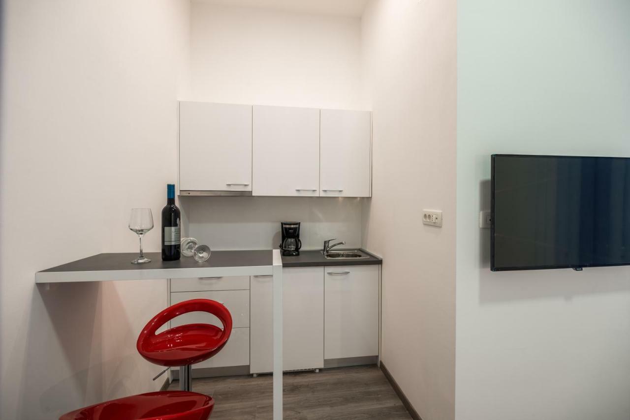 Downtown Rijeka Apartamento Exterior foto